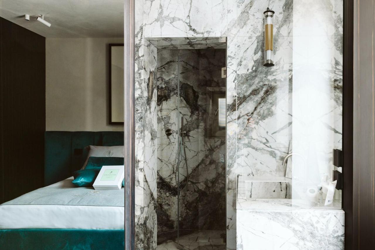 The Harbour - Luxury Living Bed and Breakfast Trani Eksteriør billede