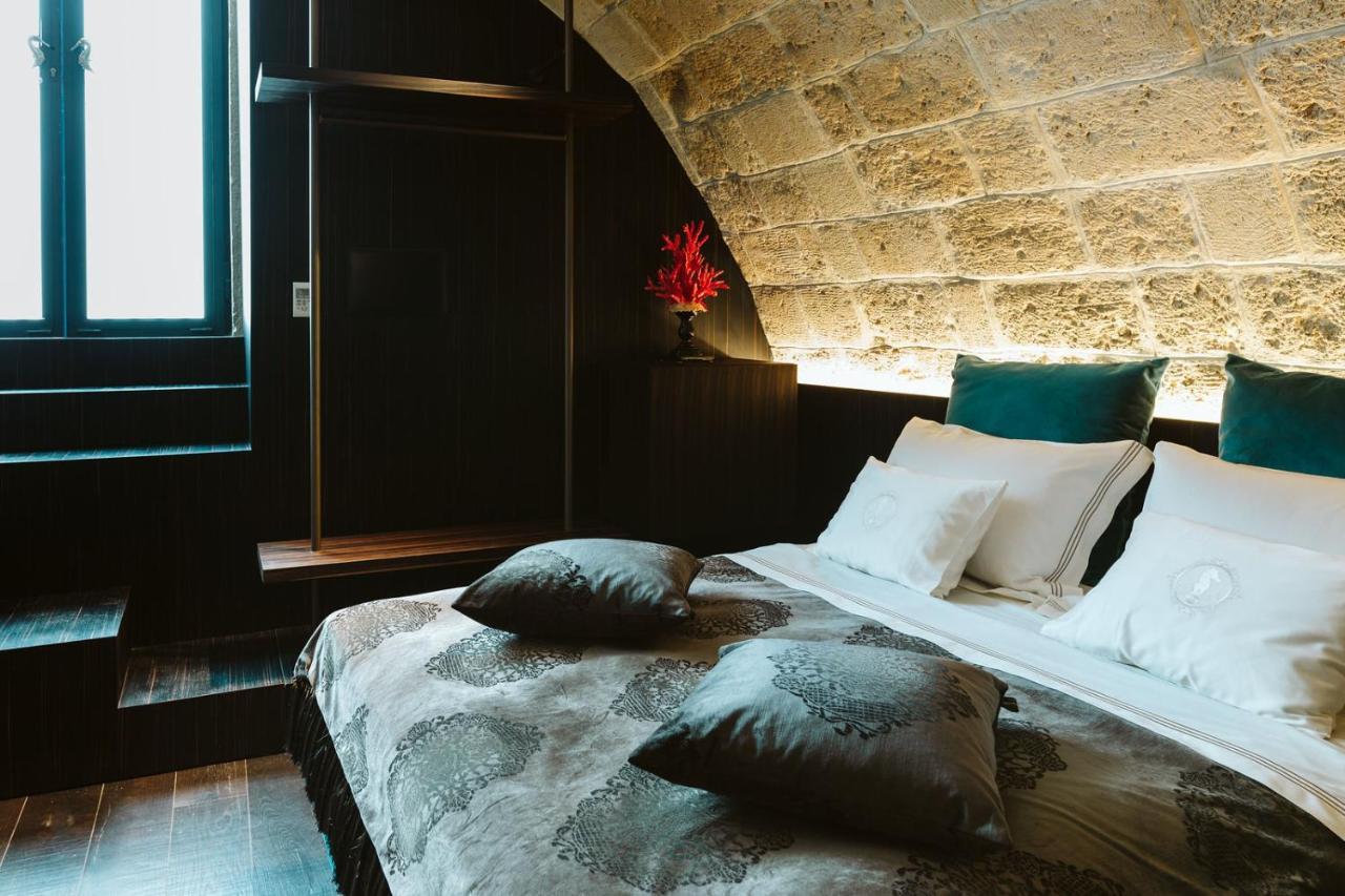 The Harbour - Luxury Living Bed and Breakfast Trani Eksteriør billede