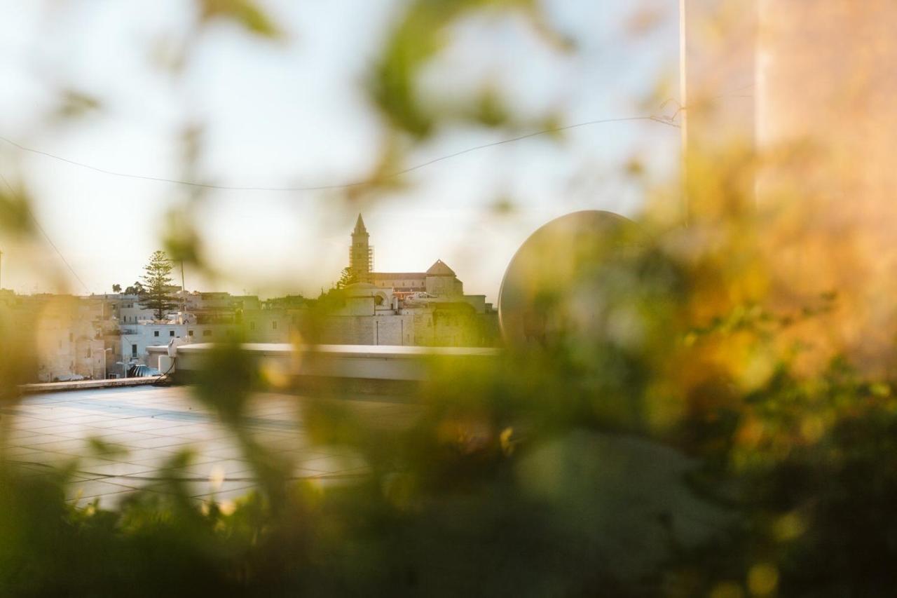 The Harbour - Luxury Living Bed and Breakfast Trani Eksteriør billede