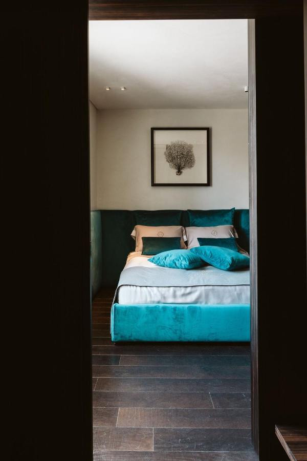 The Harbour - Luxury Living Bed and Breakfast Trani Eksteriør billede